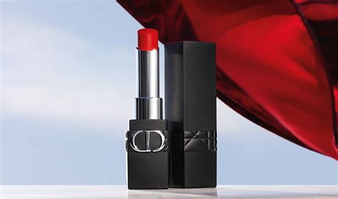 La barra de labios según Dior: Dior Addict, Rouge Dior, Diorific